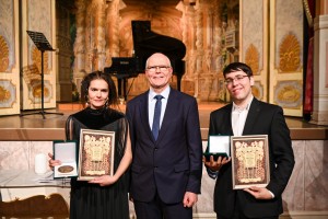 574260984_1196884162634263_940256602586983318_n